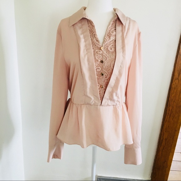 Elle Brand Cinched Waist Beige Blouse Crochet Lace - Picture 4 of 8